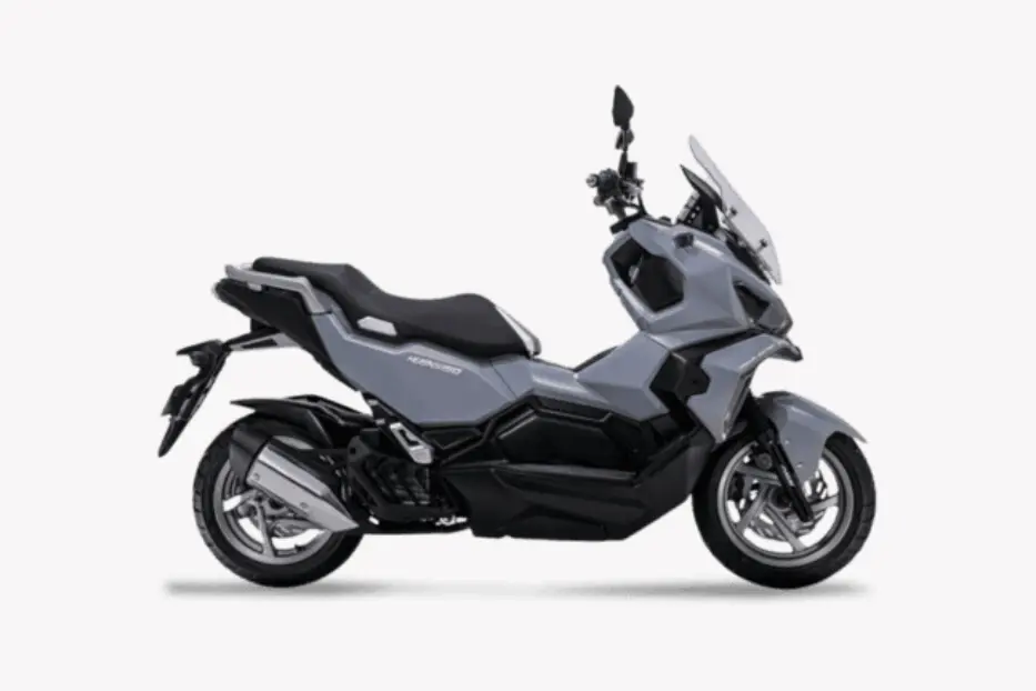 Rent scooter Sym Husky 200